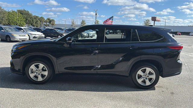 used 2022 Toyota Highlander car, priced at $25,829