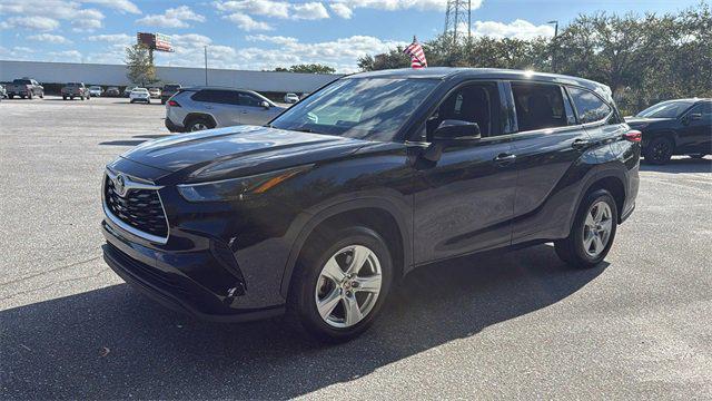 used 2022 Toyota Highlander car, priced at $25,829