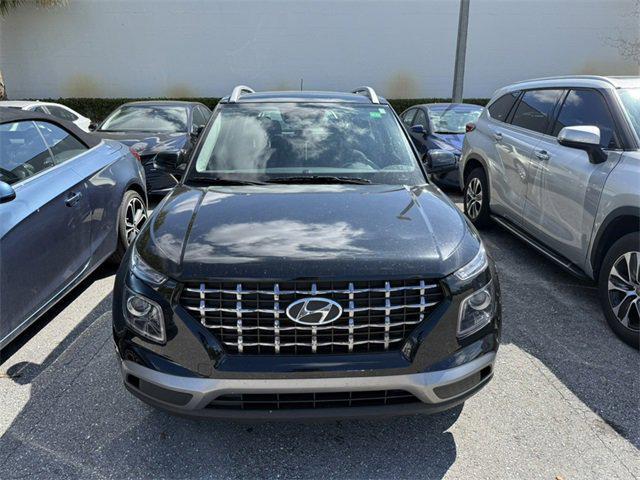 used 2023 Hyundai Venue car