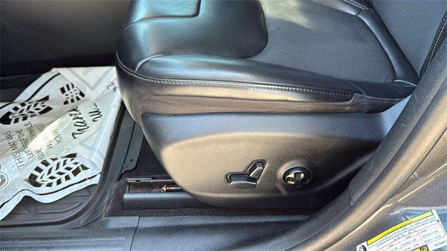 used 2019 Jeep Cherokee car, priced at $12,997