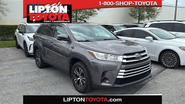 used 2019 Toyota Highlander car, priced at $19,589