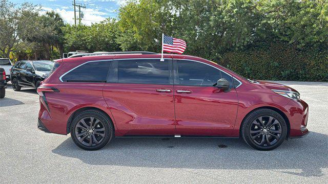 used 2022 Toyota Sienna car, priced at $38,869