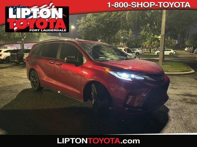 used 2022 Toyota Sienna car, priced at $39,995