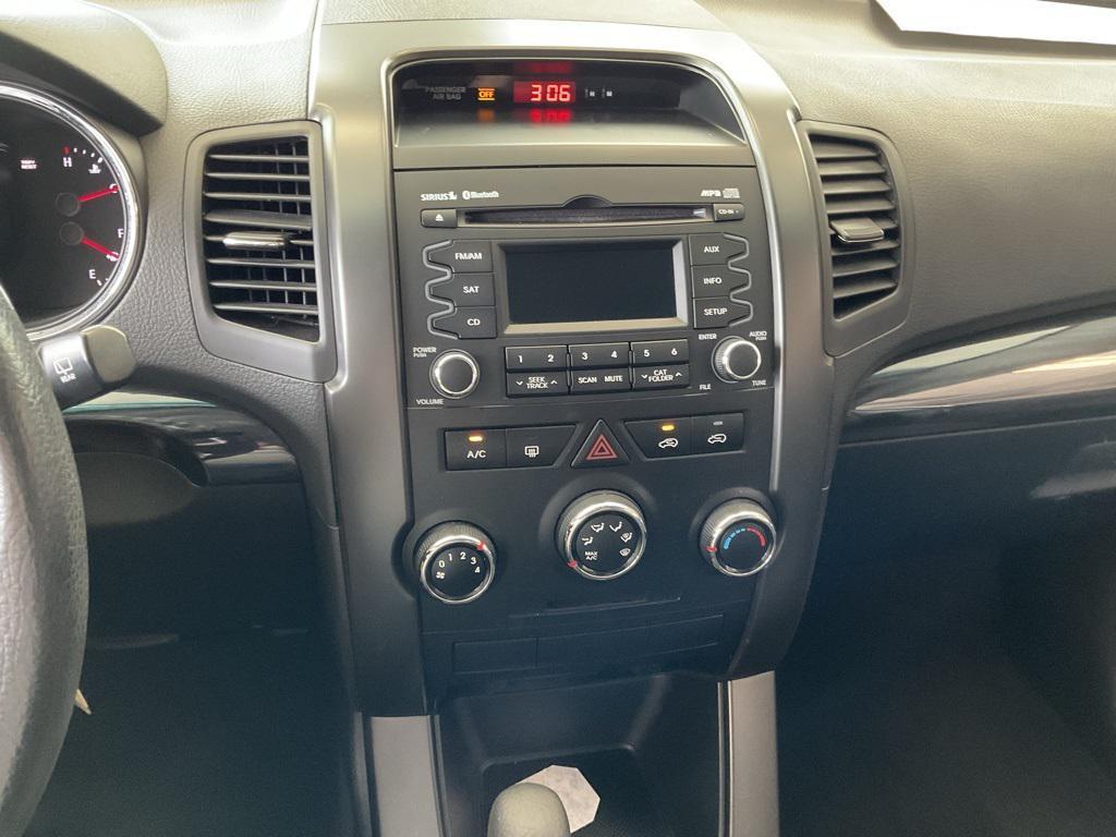 used 2013 Kia Sorento car, priced at $7,450