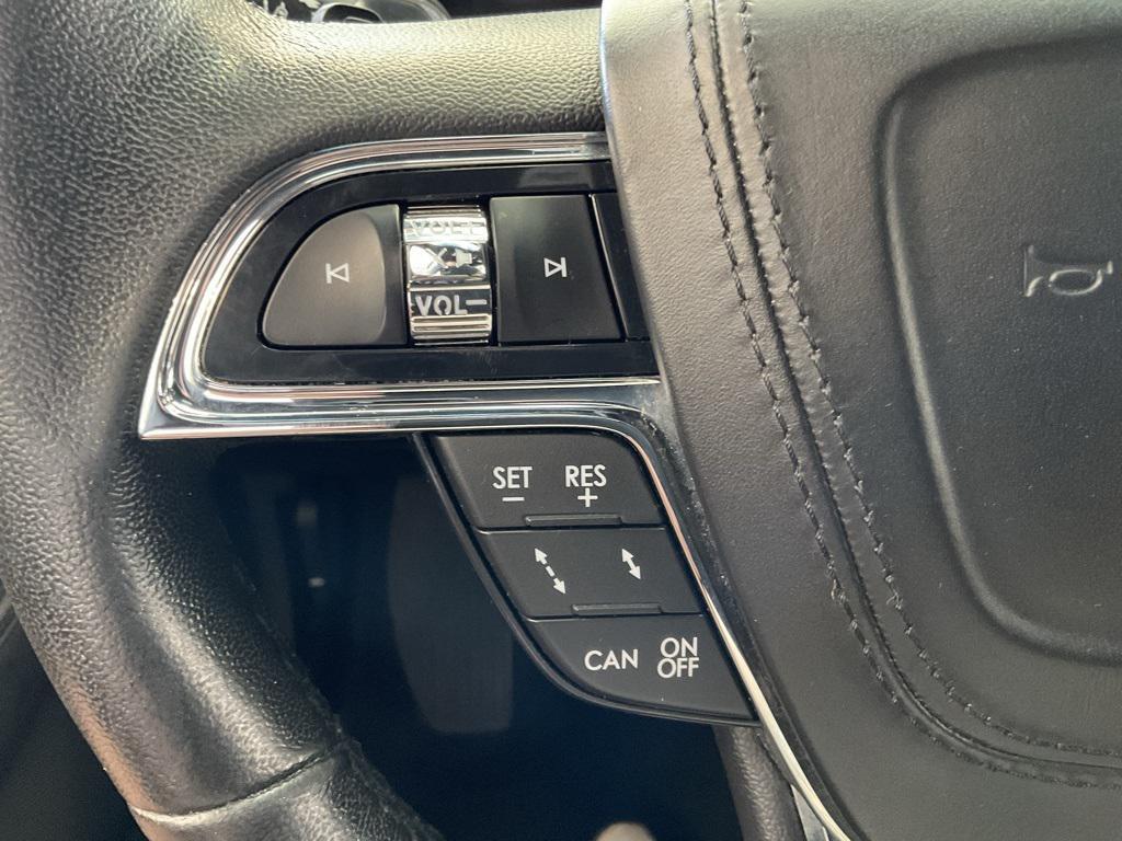 used 2020 Lincoln Continental car, priced at $18,550
