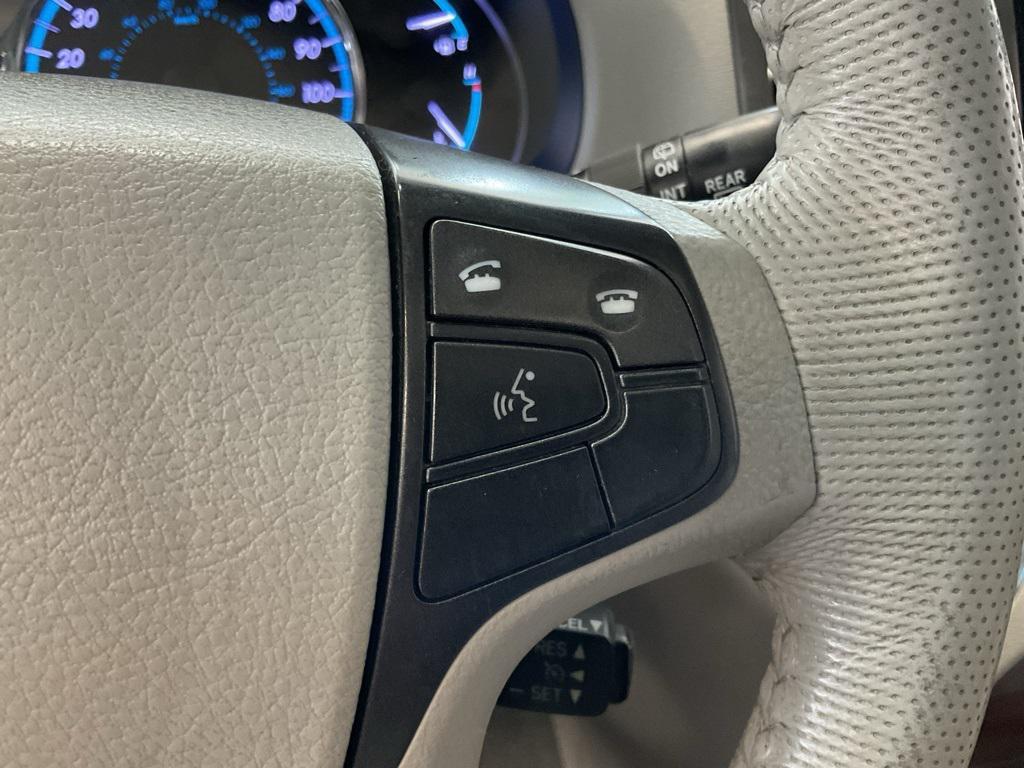 used 2014 Toyota Sienna car, priced at $9,875