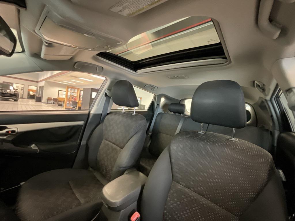 used 2010 Pontiac Vibe car, priced at $7,995