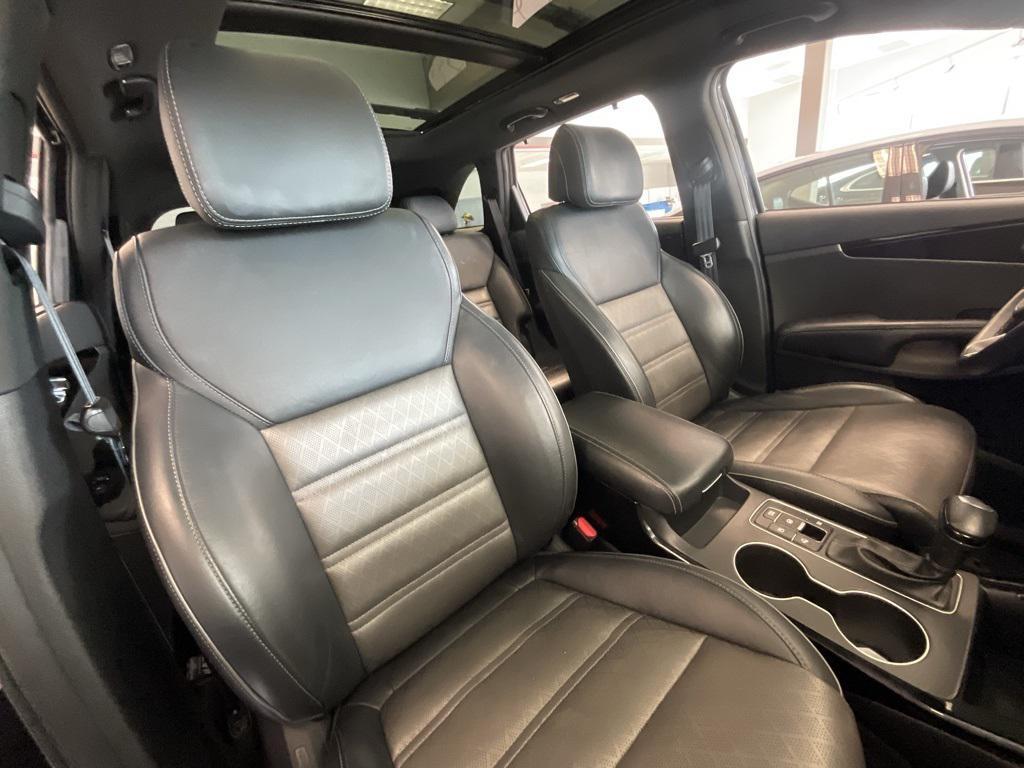 used 2017 Kia Sorento car, priced at $16,450