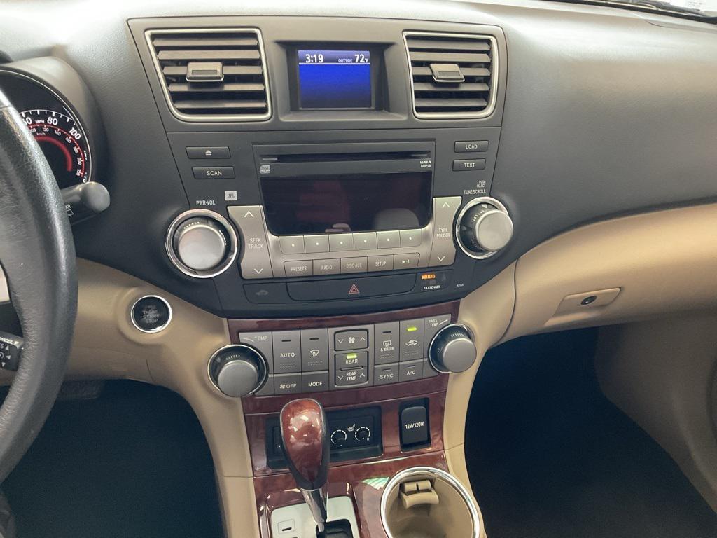 used 2012 Toyota Highlander car, priced at $8,950