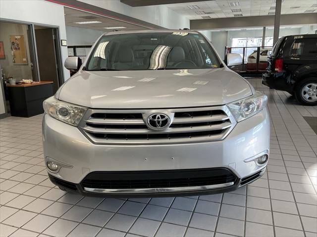 used 2012 Toyota Highlander car, priced at $12,650