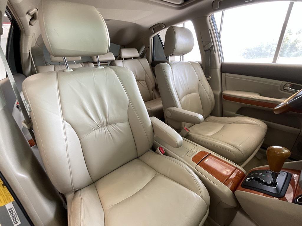 used 2004 Lexus RX 330 car, priced at $8,995