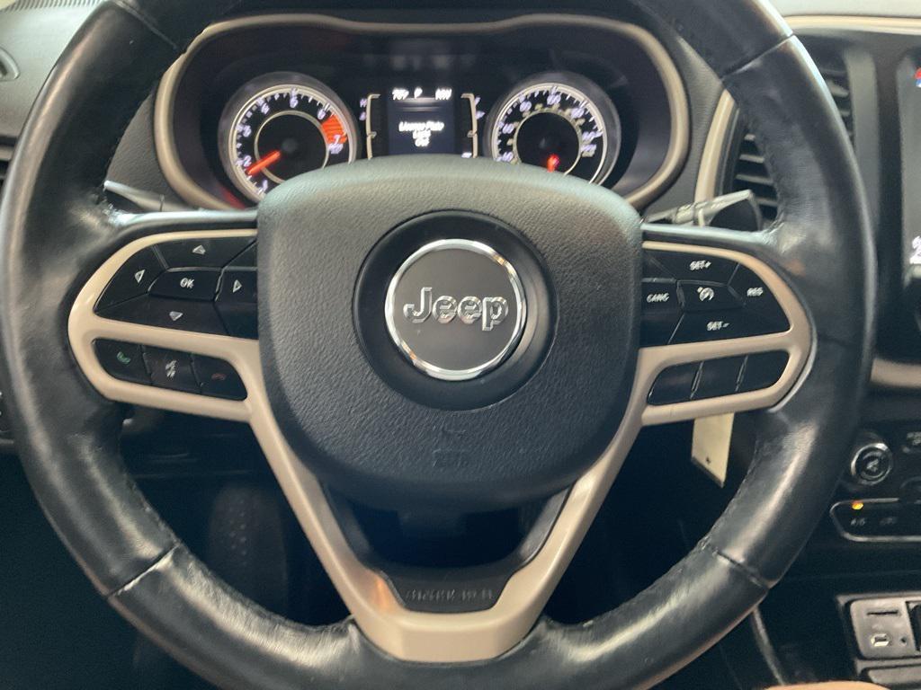 used 2017 Jeep Cherokee car, priced at $11,820