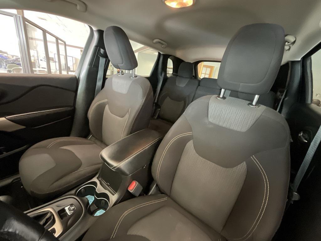 used 2017 Jeep Cherokee car, priced at $11,820