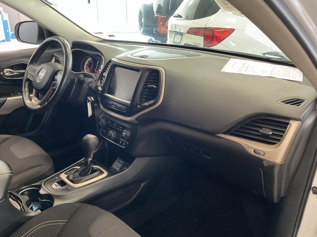 used 2017 Jeep Cherokee car, priced at $11,820
