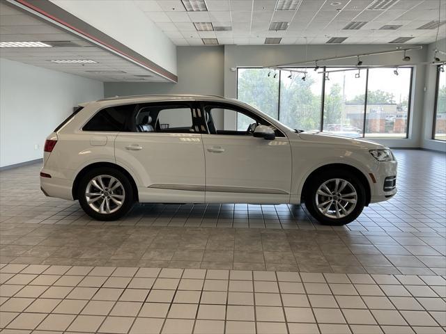 used 2017 Audi Q7 car, priced at $14,475