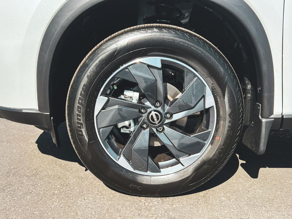 new 2026 Nissan Rogue car, priced at $31,584