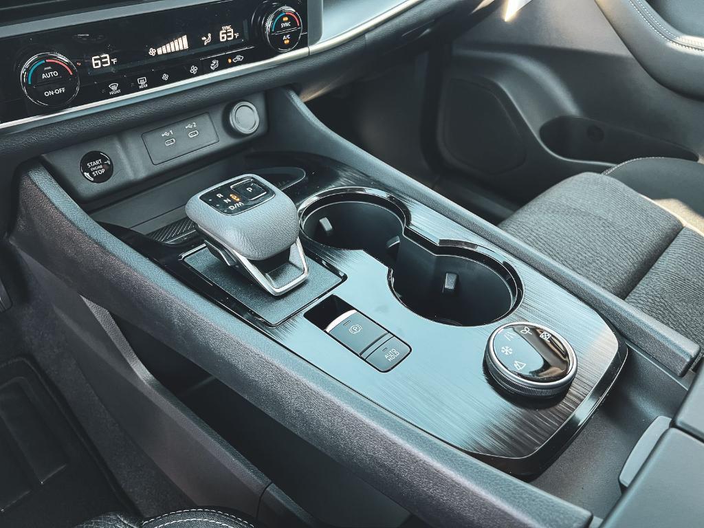 new 2026 Nissan Rogue car, priced at $31,584