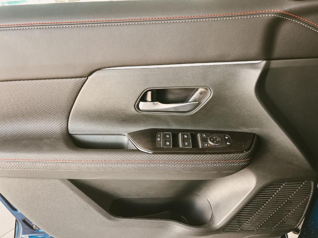 new 2026 Nissan Kicks car, priced at $29,655