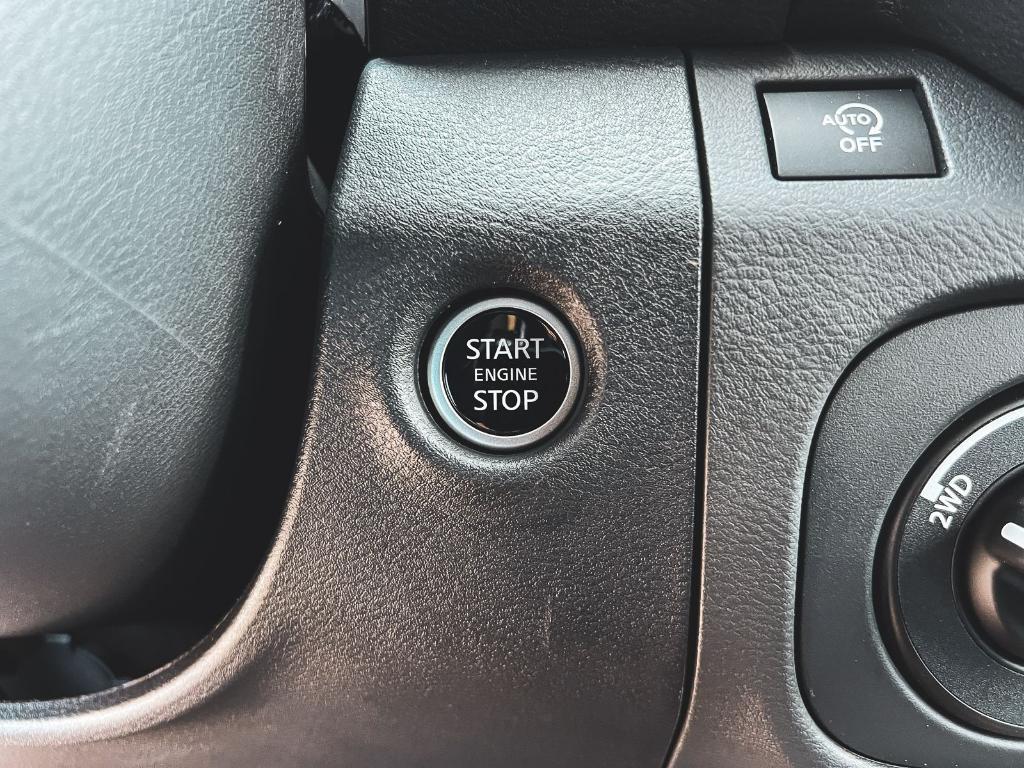 new 2025 Nissan Frontier car, priced at $38,452