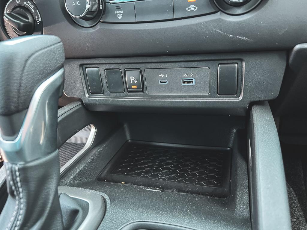 new 2025 Nissan Frontier car, priced at $38,452