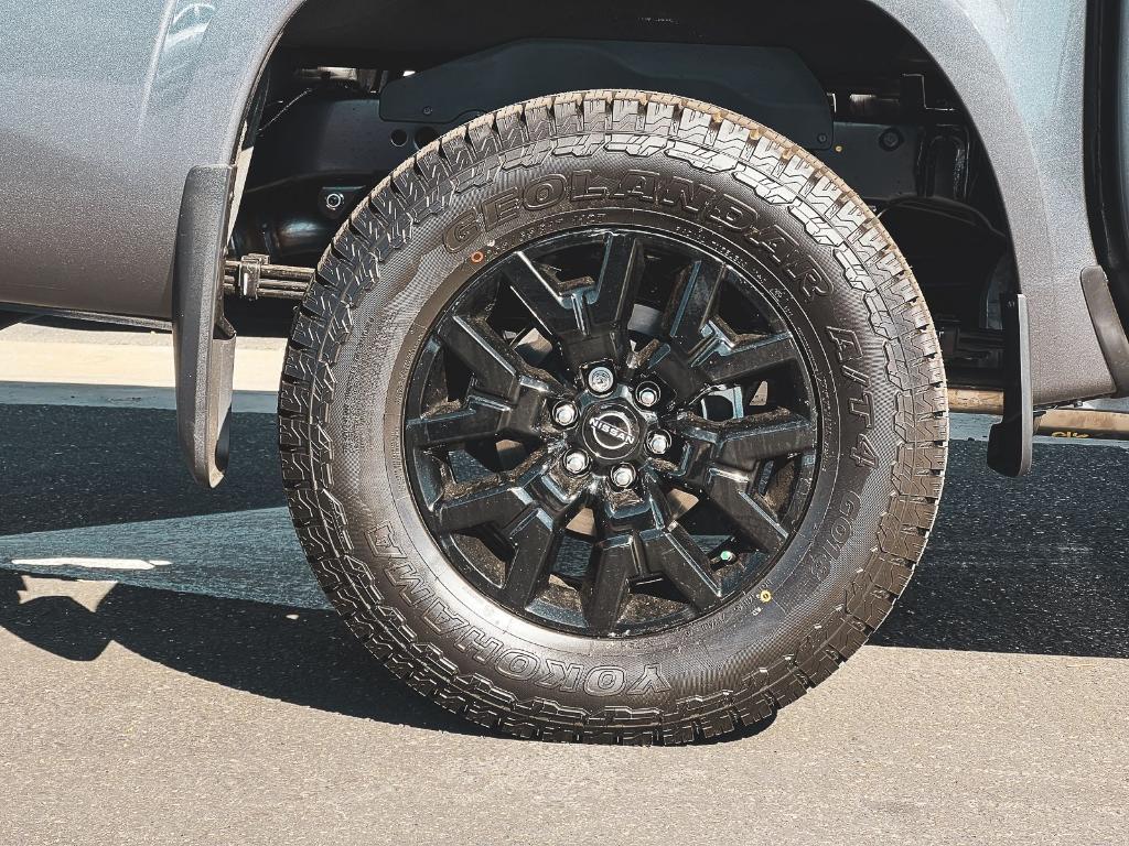 new 2026 Nissan Frontier car, priced at $37,060