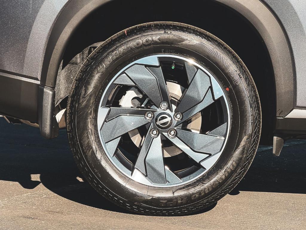 new 2026 Nissan Rogue car, priced at $31,087