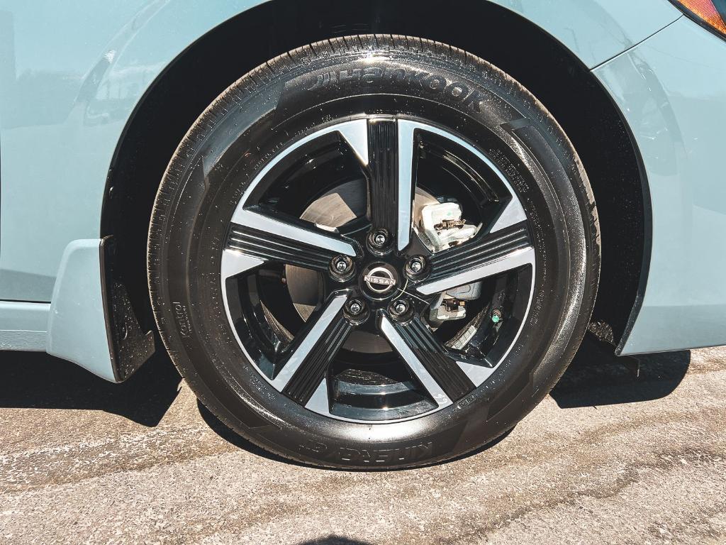 new 2025 Nissan Sentra car, priced at $22,954