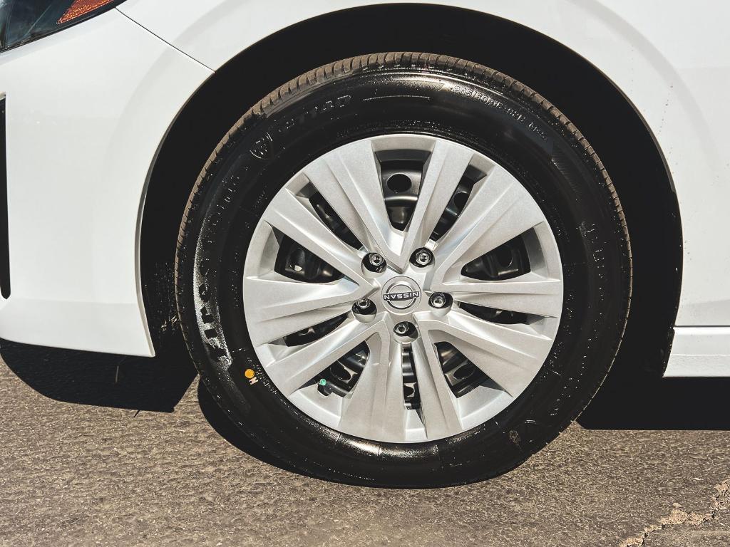 new 2025 Nissan Sentra car, priced at $21,121