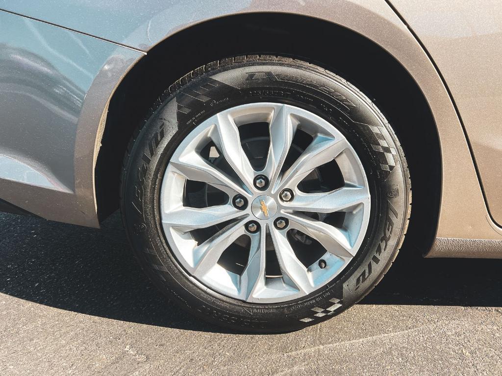 used 2023 Chevrolet Malibu car, priced at $16,938