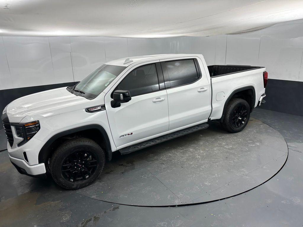 used 2022 GMC Sierra 1500 car, priced at $52,590