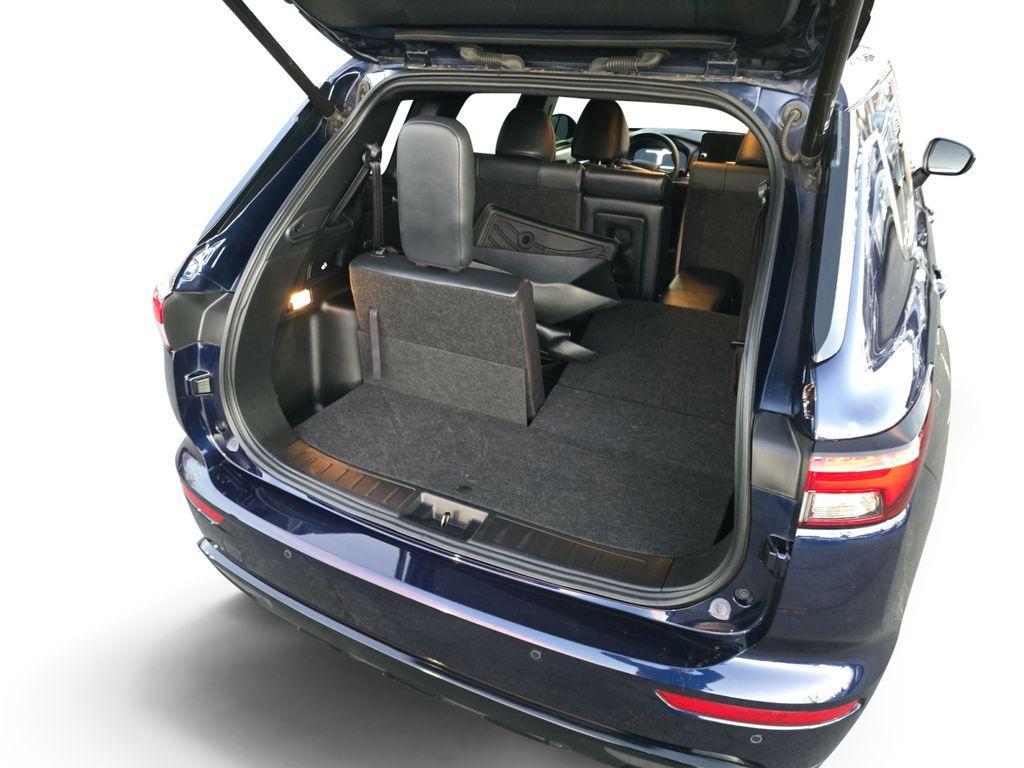 used 2023 Mitsubishi Outlander car, priced at $25,990