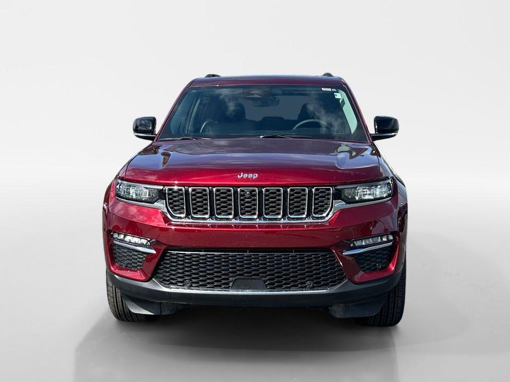 used 2024 Jeep Grand Cherokee car, priced at $38,990