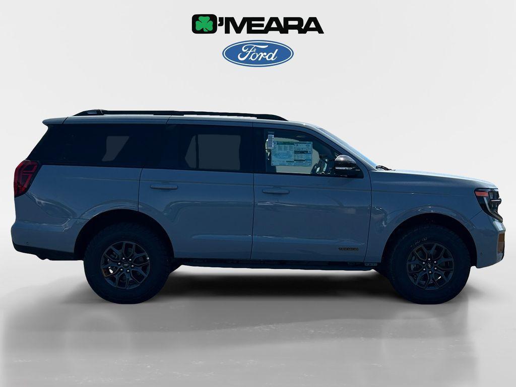 new 2025 Ford Expedition car, priced at $87,875