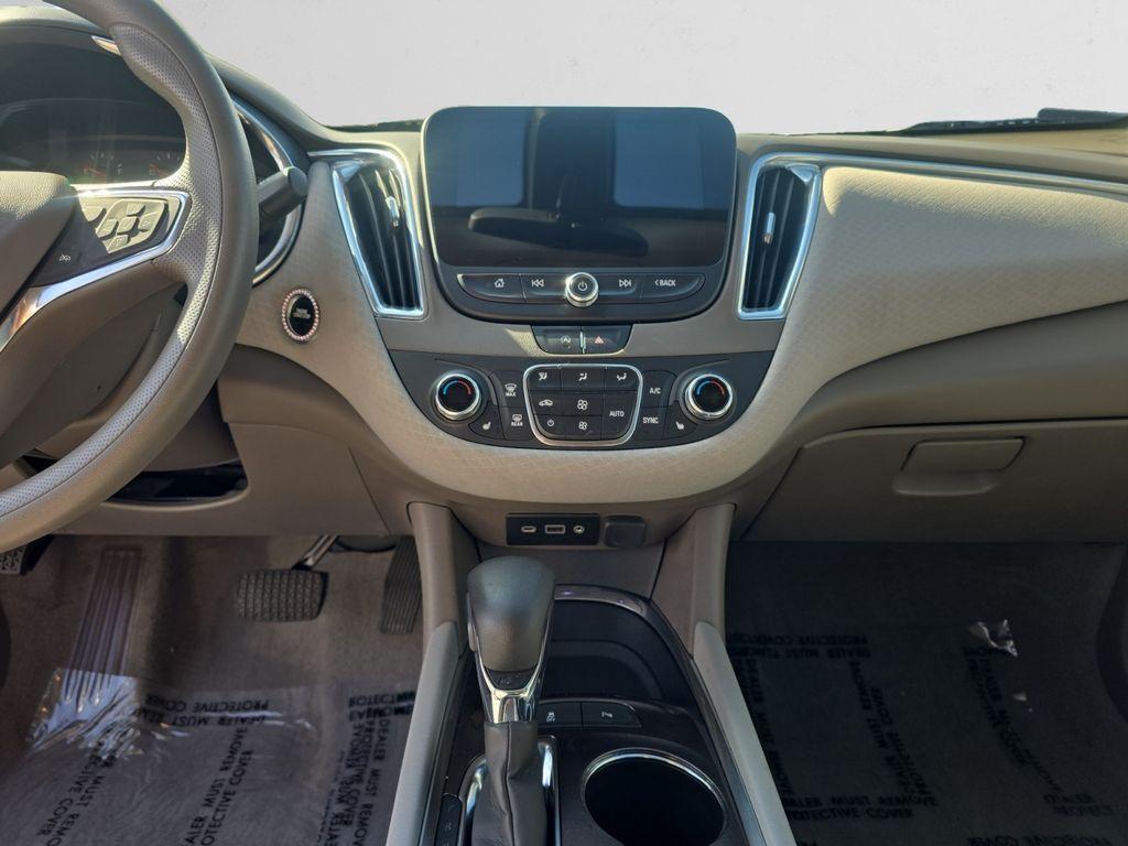 used 2021 Chevrolet Malibu car, priced at $18,990
