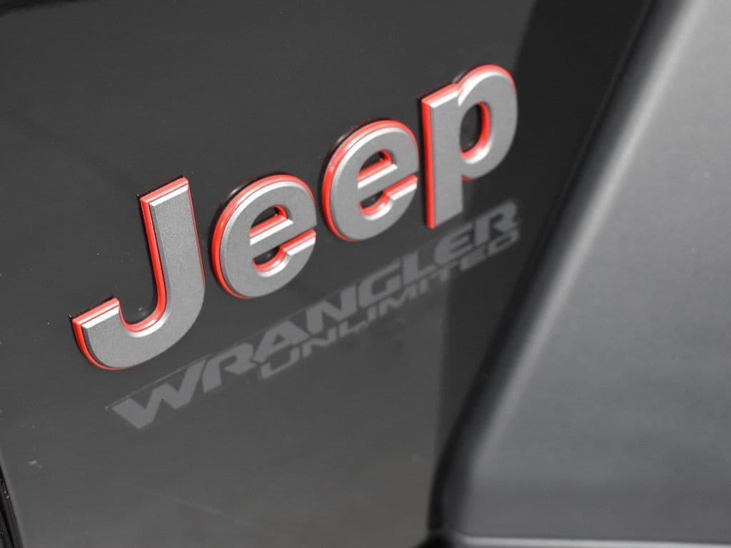 used 2019 Jeep Wrangler Unlimited car, priced at $28,589