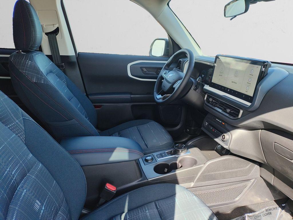 new 2025 Ford Bronco Sport car, priced at $34,978