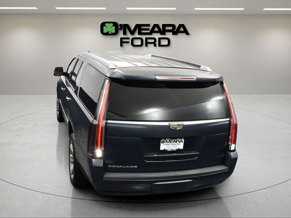 used 2019 Cadillac Escalade ESV car, priced at $37,590