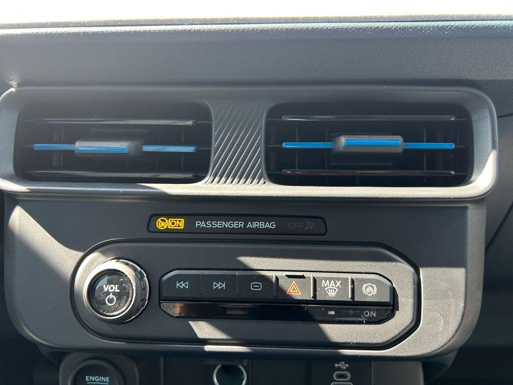 new 2025 Ford Maverick car, priced at $34,270