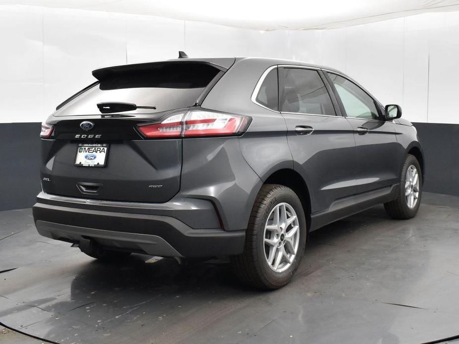 new 2024 Ford Edge car, priced at $41,568