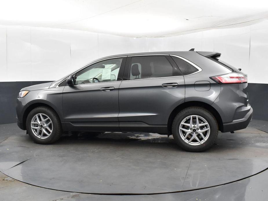 new 2024 Ford Edge car, priced at $41,568