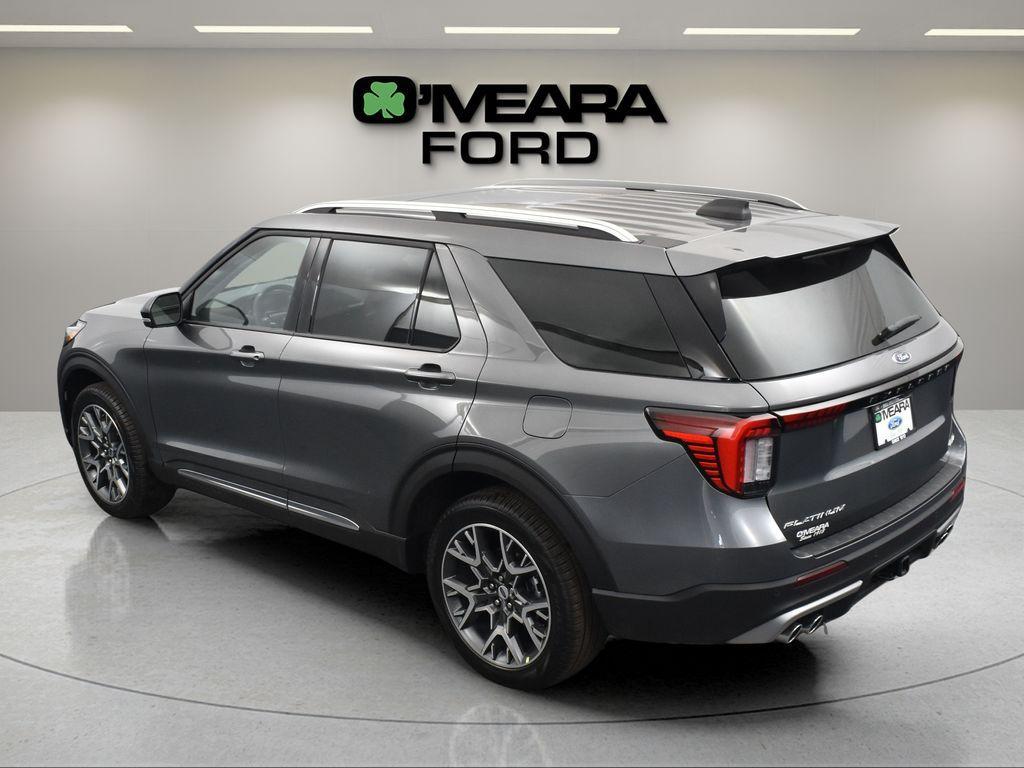 new 2025 Ford Explorer car, priced at $59,559