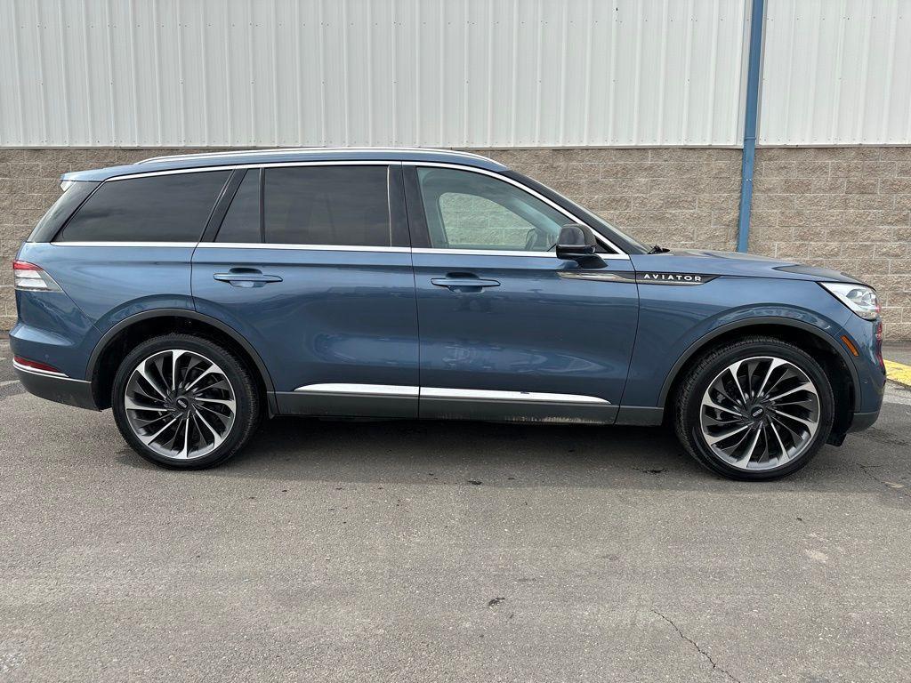 used 2020 Lincoln Aviator car, priced at $34,990