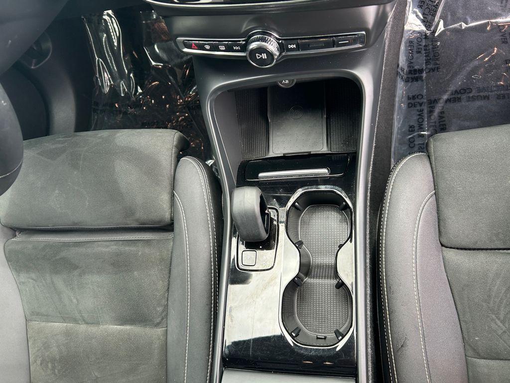used 2022 Volvo XC40 Recharge Pure Electric car, priced at $26,990