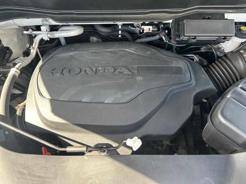 used 2022 Honda Pilot car, priced at $31,990