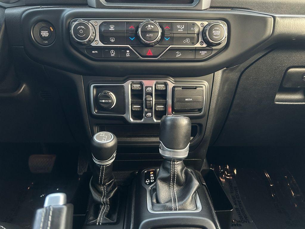 used 2019 Jeep Wrangler Unlimited car, priced at $28,290