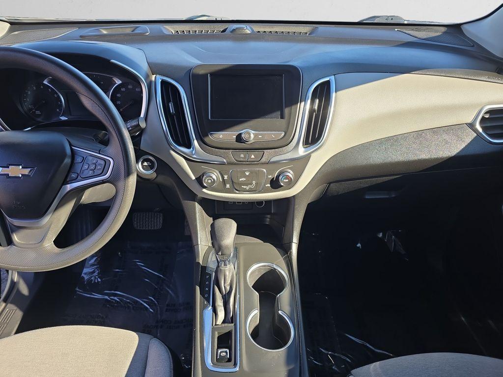 used 2023 Chevrolet Equinox car, priced at $18,990