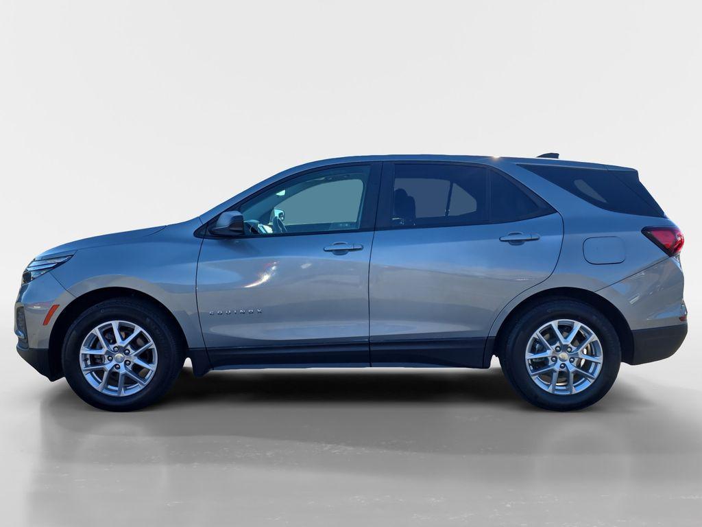 used 2023 Chevrolet Equinox car, priced at $18,990