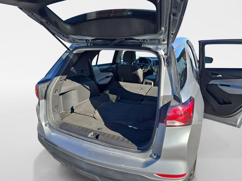 used 2023 Chevrolet Equinox car, priced at $18,990