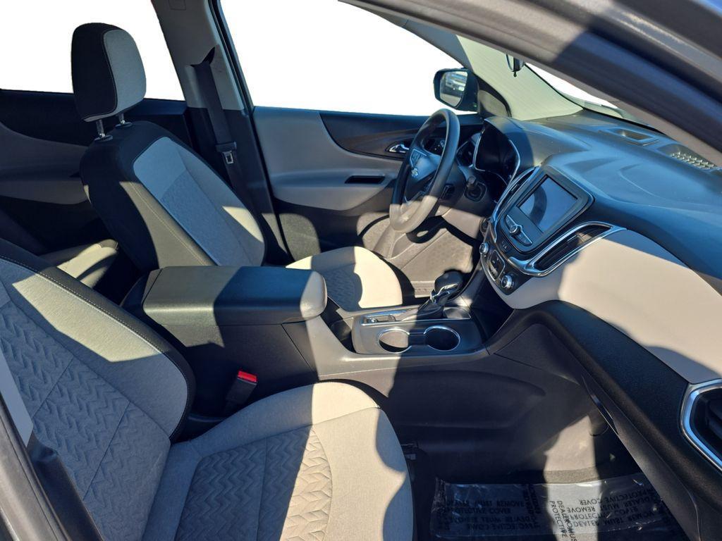 used 2023 Chevrolet Equinox car, priced at $18,990