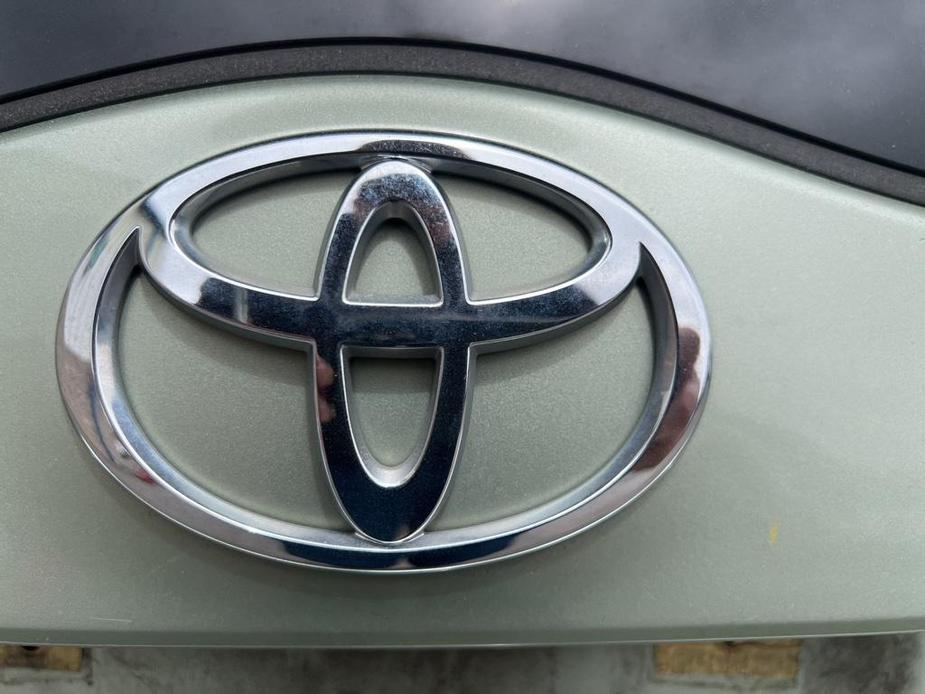 used 2008 Toyota Prius car, priced at $10,990